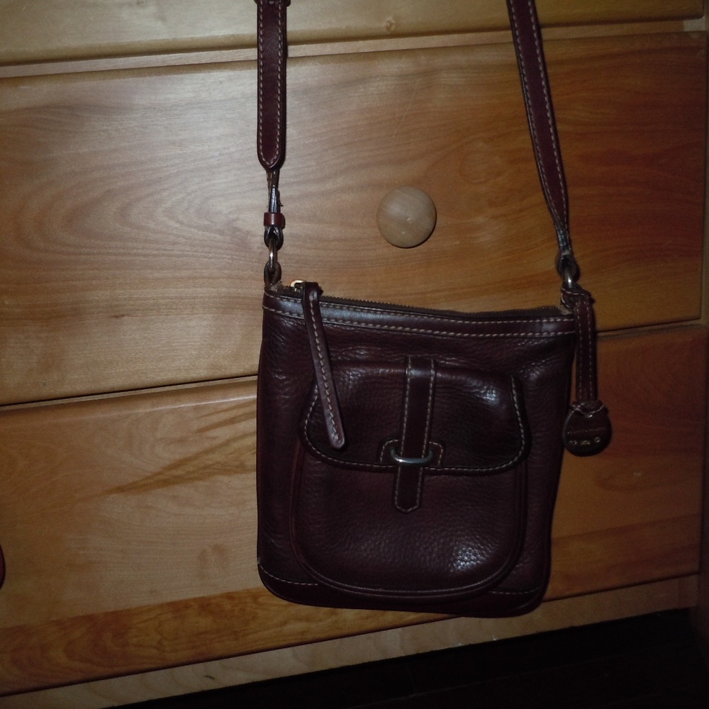 dooney and bourke purse